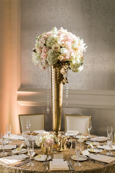 gold vases for wedding centerpieces